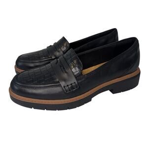 NWOB Clarks Westlynn Ayla Loafers Womens Size 8 Black Leather Slip On Crocodile